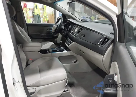 2016 Kia Sedona Lx z USA, uszkodzony, nr VIN KNDMB5C14G6091309